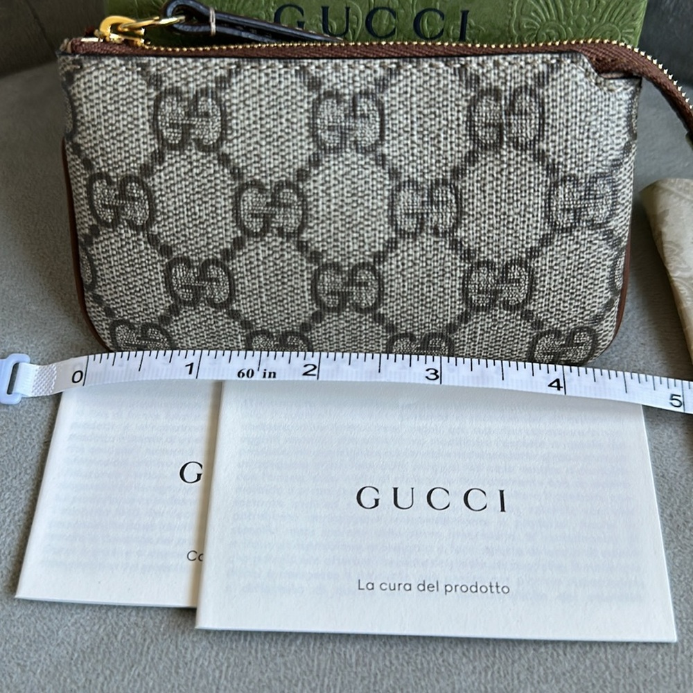 NWT AUTHENTIC Gucci Monogram Key Pouch - Picture 11 of 13